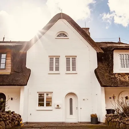 Reethus Keitum Mit Kamin Und Suedgarten In Direkter Wattnaehe Exterior foto