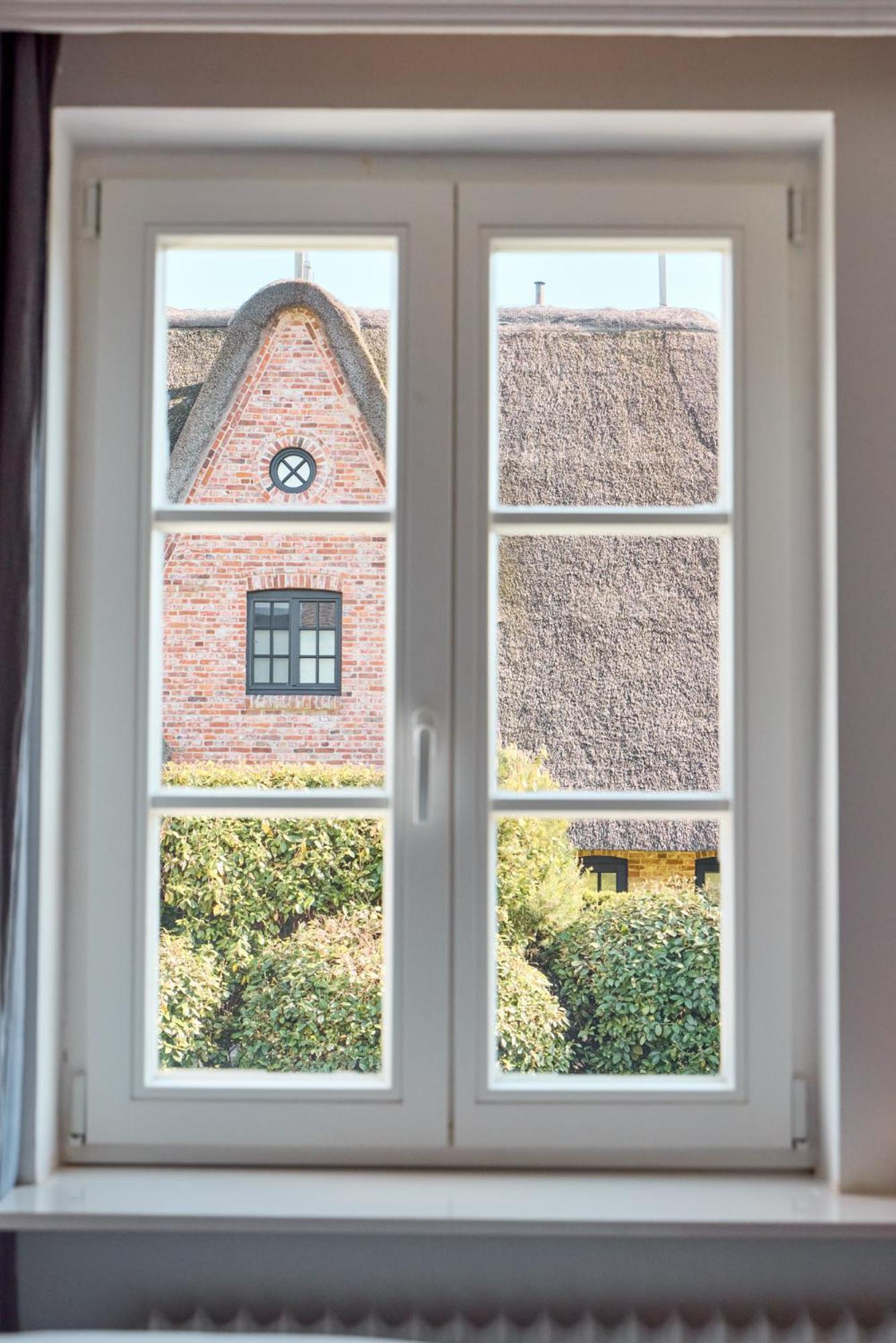 Reethus Mit Kamin Und Suedgarten In Direkter Wattnaehe *